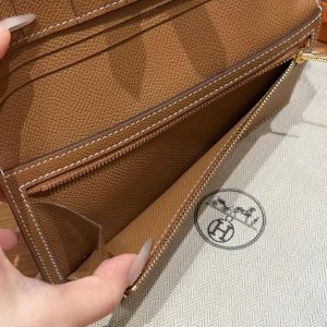 Hermes Bearn Wallet With Gusset Handmade In Epsom Calfskin Leather Gold Hardware 37 Gold - Image 5