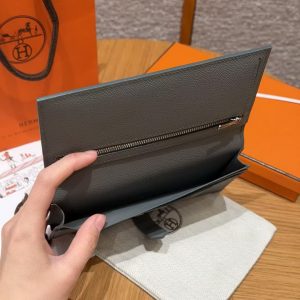 Hermes Bearn Wallet With Gusset Handmade In Epsom Calfskin Leather Silver Hardware 0L Girs Meyer - Image 3