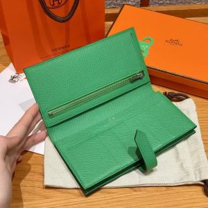 Hermes Bearn Wallet With Gusset Handmade In Epsom Calfskin Leather Silver Hardware 1K Bambou - Image 11