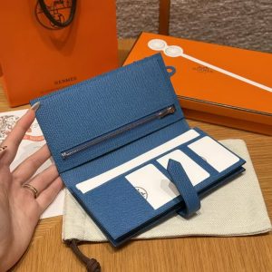 Hermes Bearn Wallet With Gusset Handmade In Epsom Calfskin Leather Silver Hardware 7Q Blue Mykonos - Image 14