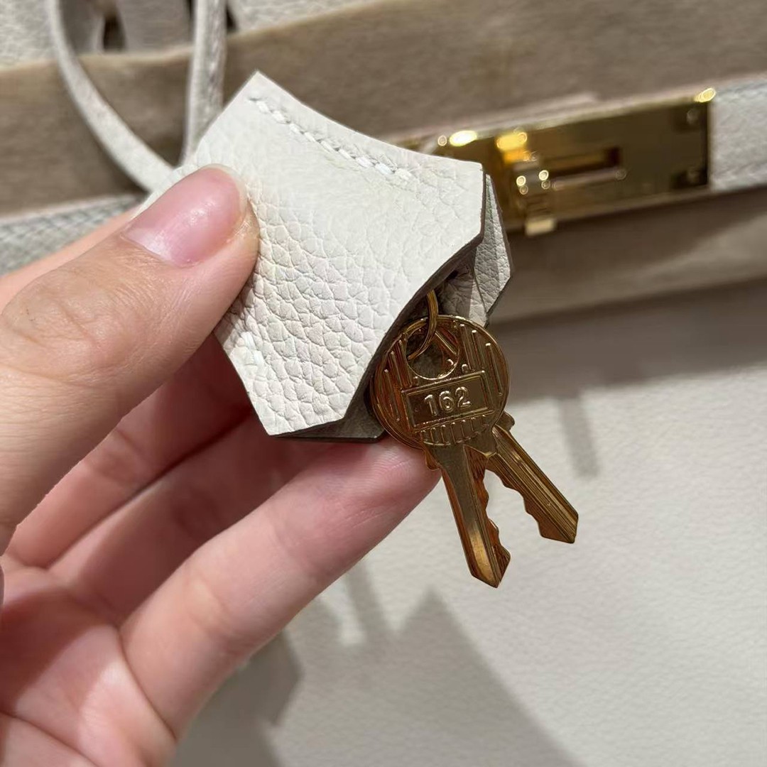 Hermes Birkin 30 Bag Handmade In Togo Calfskin Leather Gold Hardware 10 Craie - Image 6