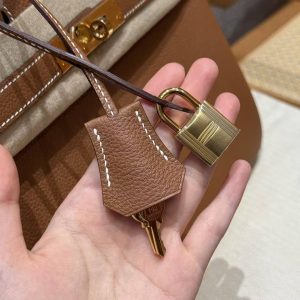 Hermes Birkin 30 Bag Handmade In Togo Calfskin Leather Gold Hardware 37 Gold - Image 4