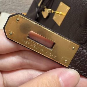 Hermes Birkin 30 Bag Handmade In Togo Calfskin Leather Gold Hardware 47 Chocolate - Image 13