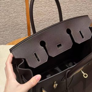 Hermes Birkin 30 Bag Handmade In Togo Calfskin Leather Gold Hardware 47 Chocolate - Image 10