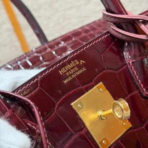 Hermes Birkin 30 Bag Handmade In Porosus Crocodile Leather Gold Hardware 55 Rouge H - Image 22
