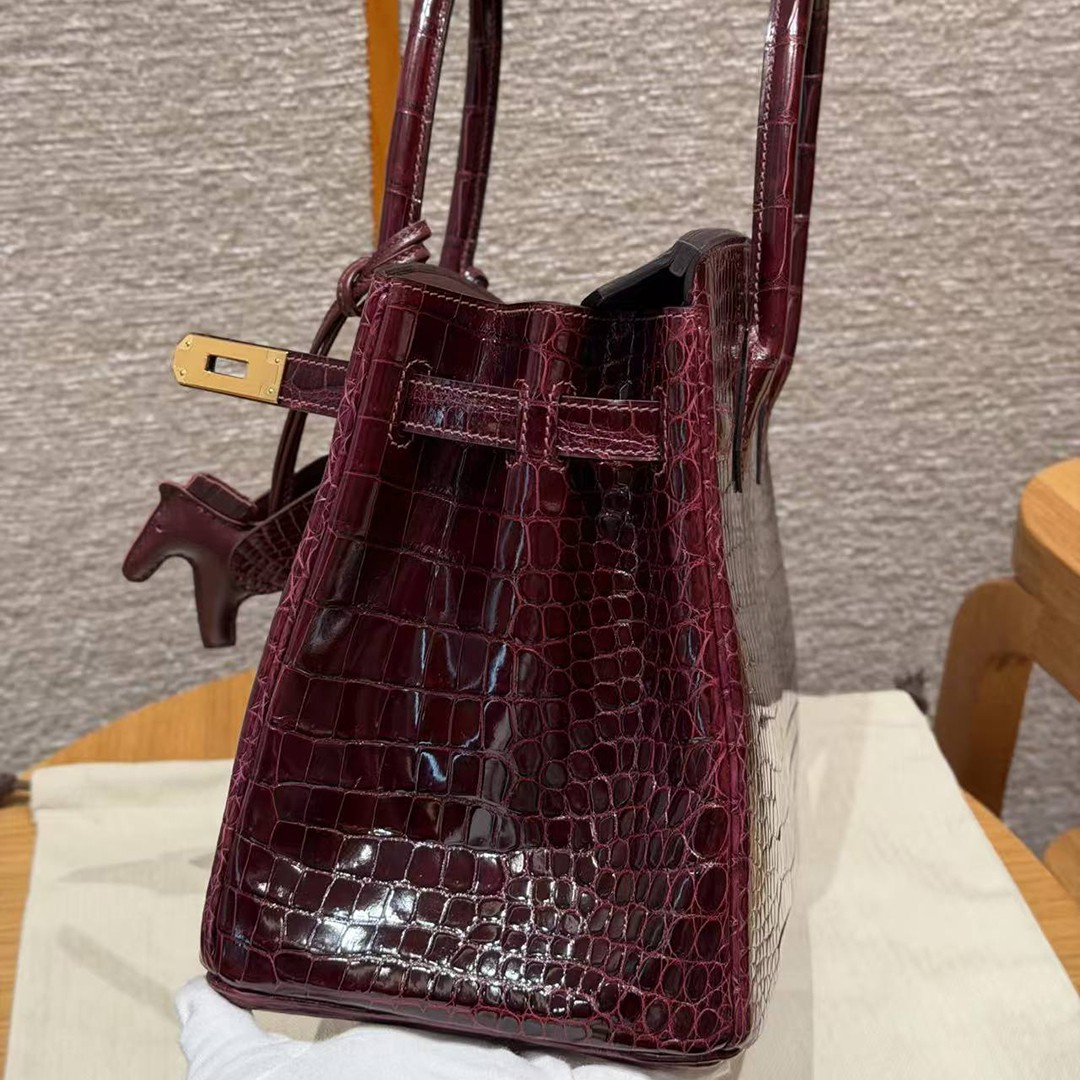 Hermes Birkin 30 Bag Handmade In Porosus Crocodile Leather Gold Hardware 55 Rouge H - Image 17