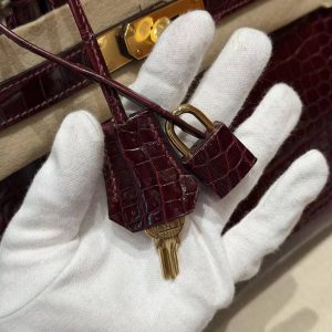 Hermes Birkin 30 Bag Handmade In Porosus Crocodile Leather Gold Hardware 55 Rouge H - Image 3