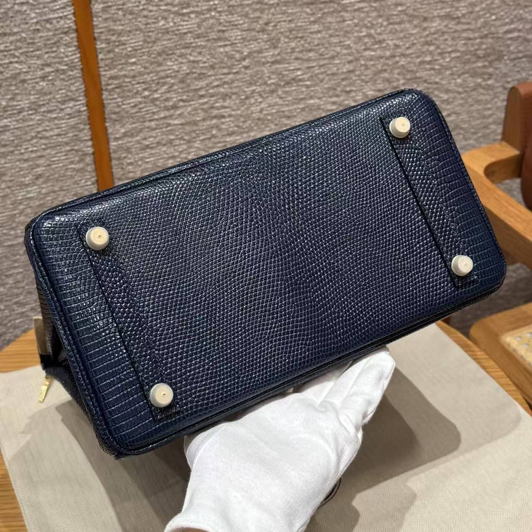 Hermes Birkin 30 Bag Handmade In Lizard Leather from South Africa Gold Hardware 7P Blue Presse - Image 19