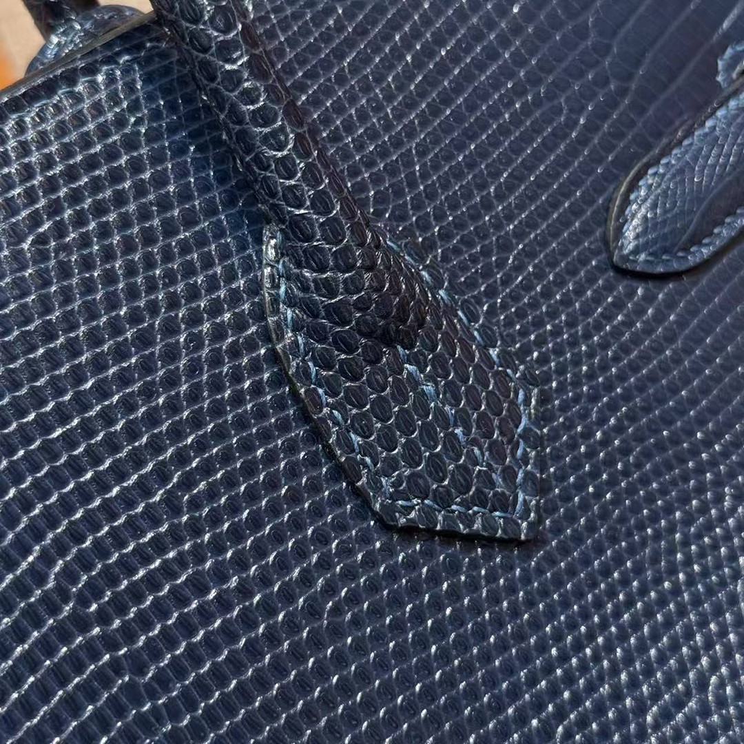 Hermes Birkin 30 Bag Handmade In Lizard Leather from South Africa Gold Hardware 7P Blue Presse - Image 7