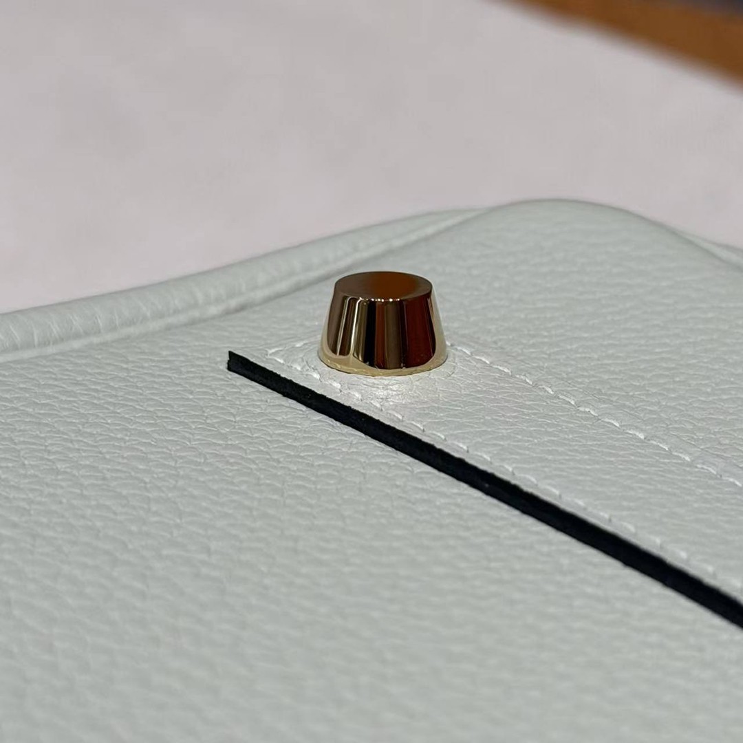Hermes Birkin 35 Bag Handmade In Togo Calfskin Leather Gold Hardware 0W Girs Neve 09 Mauve Pale - Image 3