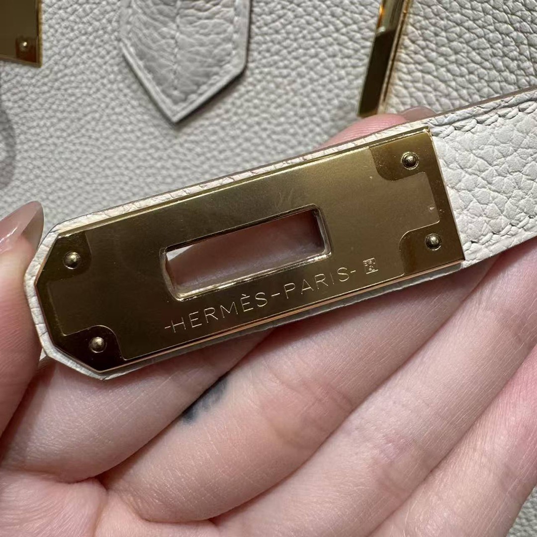 Hermes Birkin 35 Bag Handmade In Togo Calfskin Leather Gold Hardware 10 Craie - Image 13