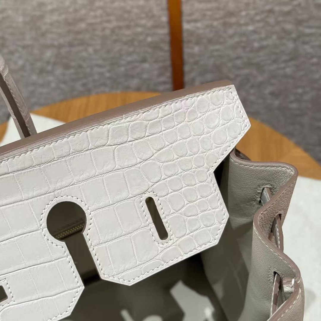 Hermes Birkin 35 Bag Handmade In Togo Calfskin Leather And Porosus Crocodile Leather Gold Hardware 10 Craie - Image 17