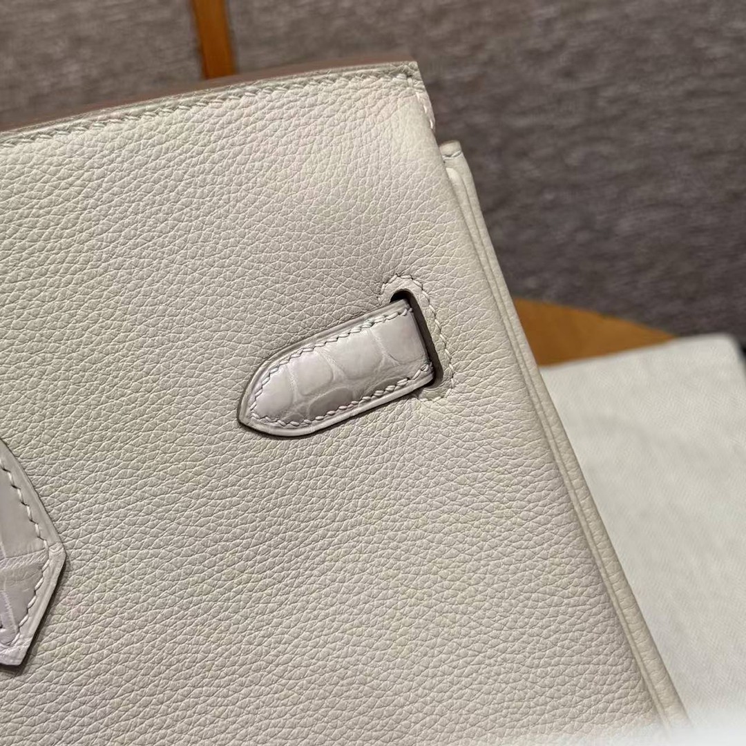 Hermes Birkin 35 Bag Handmade In Togo Calfskin Leather And Porosus Crocodile Leather Gold Hardware 10 Craie - Image 11