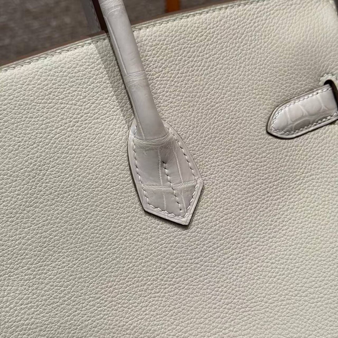 Hermes Birkin 35 Bag Handmade In Togo Calfskin Leather And Porosus Crocodile Leather Gold Hardware 10 Craie - Image 10