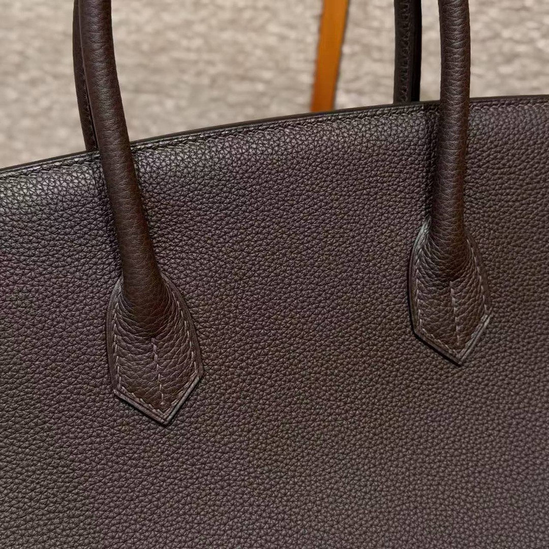 Hermes Birkin 35 Bag Handmade In Togo Calfskin Leather Gold Hardware 47 Chocolate - Image 15