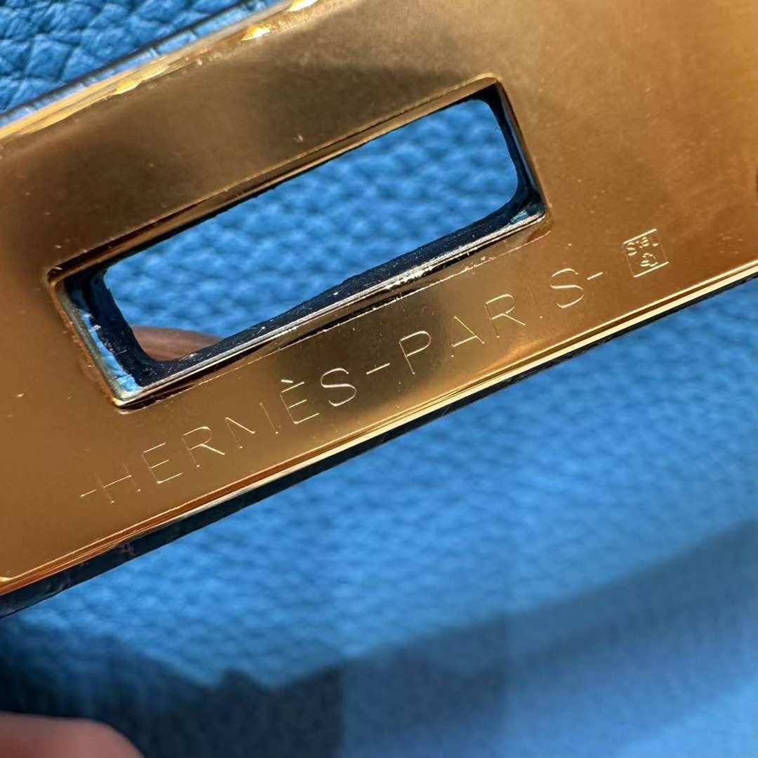 Hermes Birkin 35 Bag Handmade In Togo Calfskin Leather Gold Hardware OF Blue Frida - Image 16