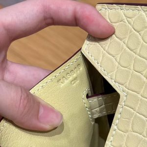 Hermes Birkin 35 Bag Handmade In Matte Alligator Leather Silver Hardware Y1 Vanille - Image 22