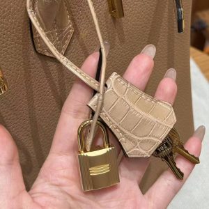 Hermes Birkin Touch 35 Bag Handmade In Togo Calfskin Leather And Matte Alligator Leather Gold Hardware 0M Chai - Image 7