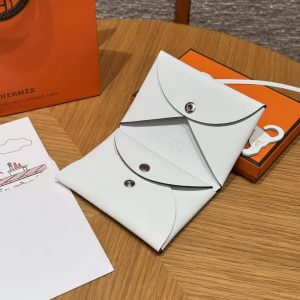 Hermes Calvi Duo Compact Card Holder Handmade In Swift And Chèvre Calfskin Leather Silver Hardware 0U New White - Image 12