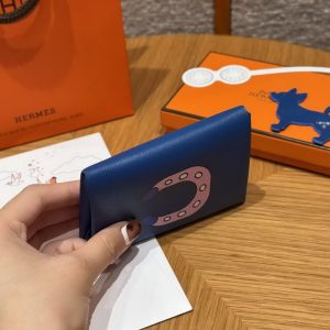 Hermes Calvi Duo Compact Card Holder Handmade In Swift And Chèvre Calfskin Leather Silver Hardware 71 Blue France - Image 14