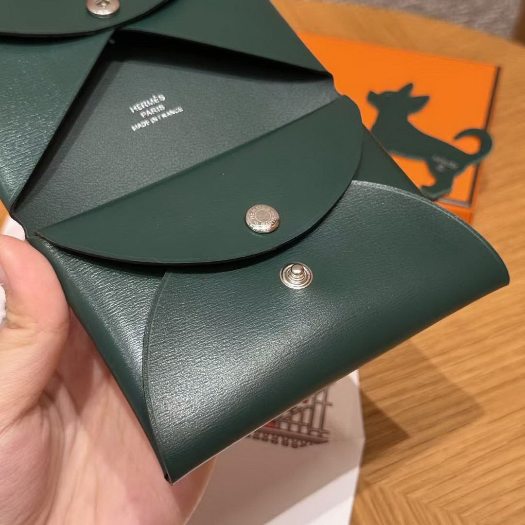 Hermes Calvi Duo Compact Card Holder Handmade In Box Calfskin Leather Silver Hardware 67 Vert Fonce - Image 5
