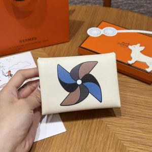 Hermes Calvi Duo Compact Card Holder Handmade In Swift And Chèvre Calfskin Leather Silver Hardware I2 Nata - Image 13