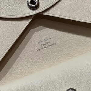 Hermes Calvi Duo Compact Card Holder Handmade In Swift And Chèvre Calfskin Leather Silver Hardware I2 Nata - Image 10