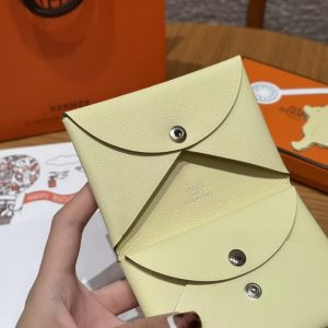 Hermes Calvi Duo Compact Card Holder Handmade In Swift And Chèvre Calfskin Leather Silver Hardware i8 Jaune Milto - Image 7
