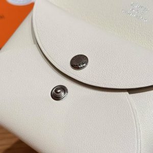 Hermes Calvi Duo Compact Card Holder Handmade In Swift And Chèvre Calfskin Leather Silver Hardware I2 Nata - Image 4
