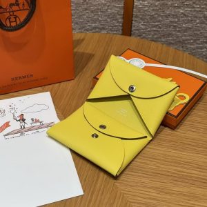Hermes Calvi Duo Compact Card Holder Handmade In Swift And Chèvre Calfskin Leather Silver Hardware 9R Lime - Image 11