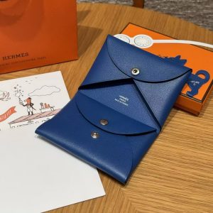 Hermes Calvi Duo Compact Card Holder Handmade In Swift And Chèvre Calfskin Leather Silver Hardware 71 Blue France - Image 12