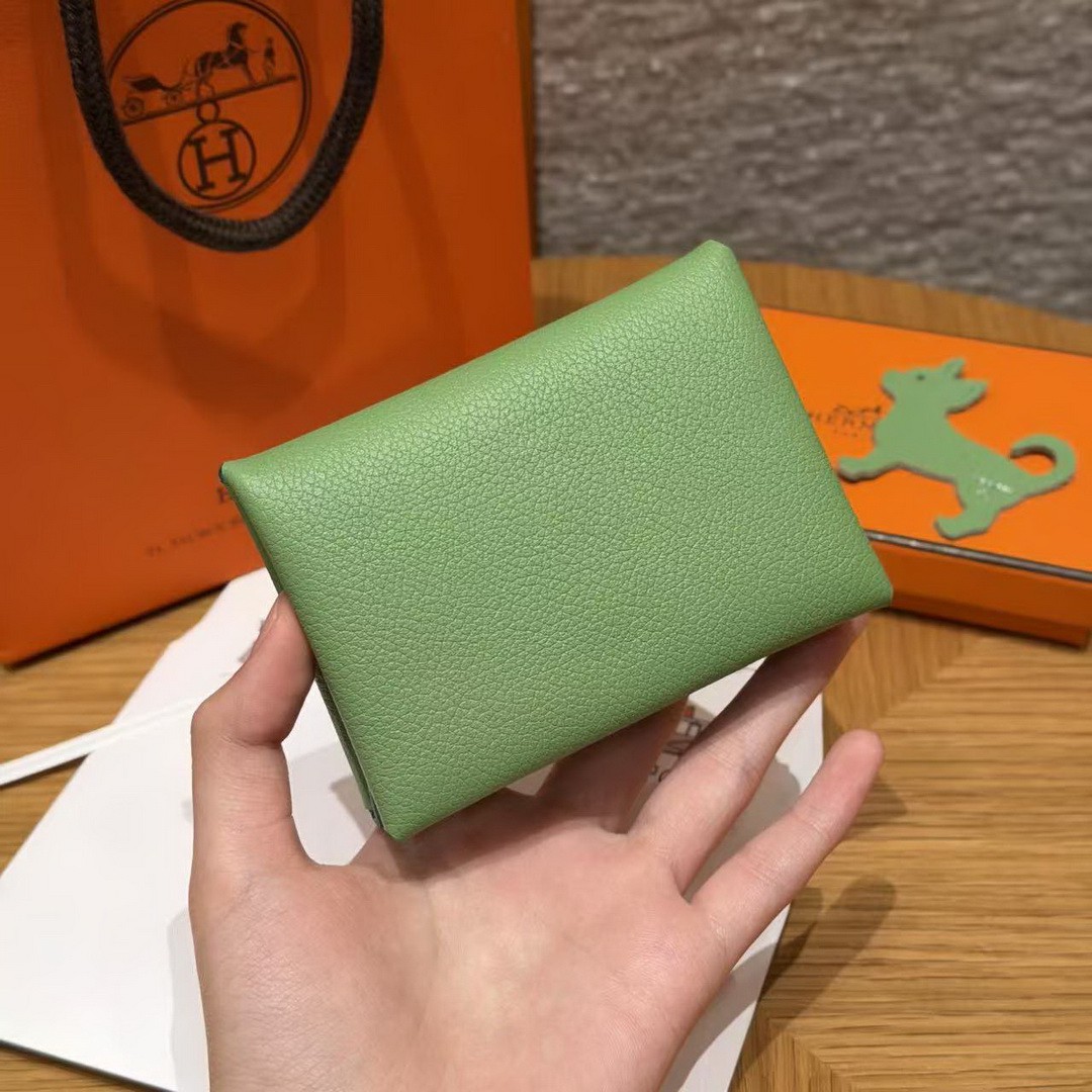 Hermes Calvi Duo Compact Card Holder Handmade In Evercolor Calfskin Leather Silver Hardware 3l Vert Criquent