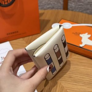 Hermes Calvi Duo Compact Card Holder Handmade In Swift And Chèvre Calfskin Leather Silver Hardware I2 Nata - Image 2
