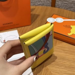 Hermes Calvi Duo Compact Card Holder Handmade In Swift And Chèvre Calfskin Leather Silver Hardware 9R Lime - Image 15