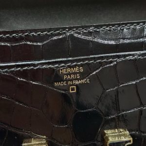 Hermes Constance To Go Wallet Handmade In Bright faced Alligator Leather from Mississippi Enamel Fittings Hardware 89 Nior - Image 12