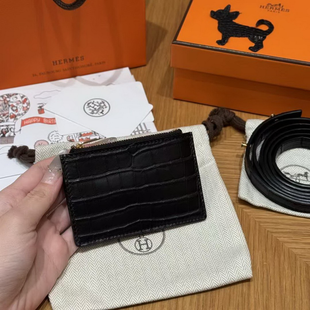 Hermes Constance Slim Wallet Handmade In Matte Alligator Leather from Mississippi Gold Hardware 89 Noir - Image 7