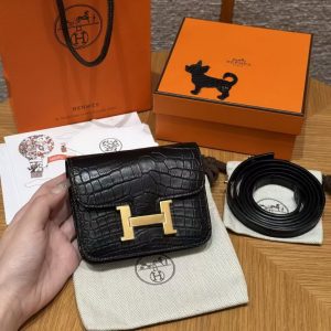 Hermes Constance Slim Wallet Handmade In Matte Alligator Leather from Mississippi Gold Hardware 89 Noir