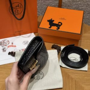 Alternative view of Hermes Constance Slim Wallet Handmade In Matte Alligator Leather from Mississippi Gold Hardware 89 Noir