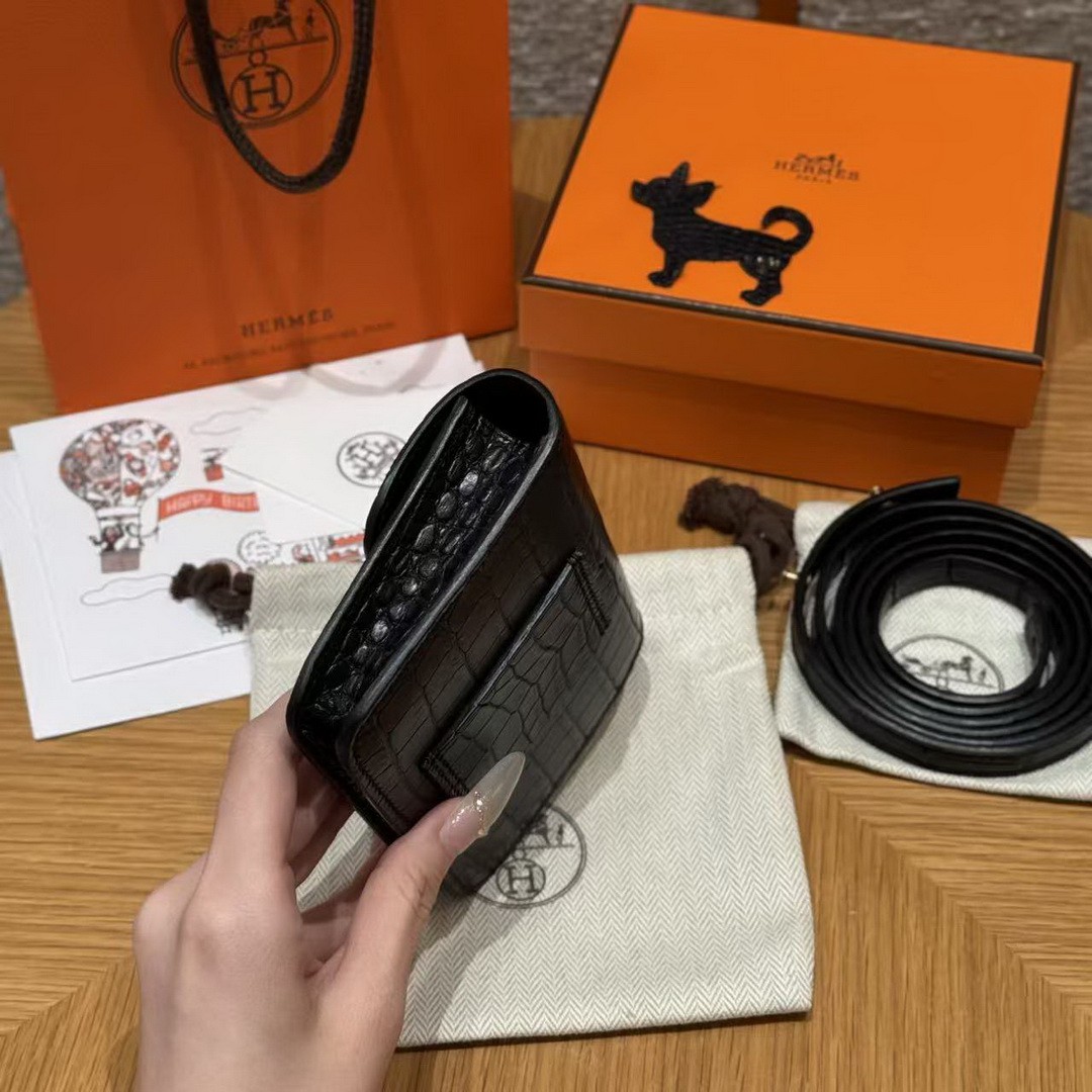 Hermes Constance Slim Wallet Handmade In Matte Alligator Leather from Mississippi Gold Hardware 89 Noir - Image 13