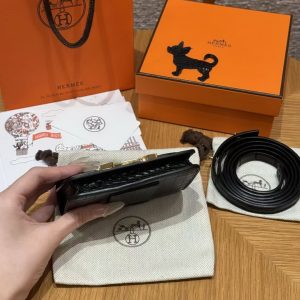 Hermes Constance Slim Wallet Handmade In Matte Alligator Leather from Mississippi Gold Hardware 89 Noir - Image 12