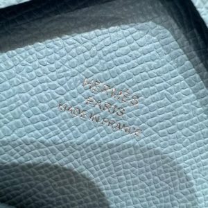 Hermes Calvi Duo Compact Card Holder Handmade In Epsom Calfskin Leather Silver Hardware 7N Celeste - Image 6