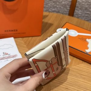 Alternative view of Hermes Calvi Duo Compact Card Holder Handmade In Swift And Chèvre Calfskin Leather I2 Nata