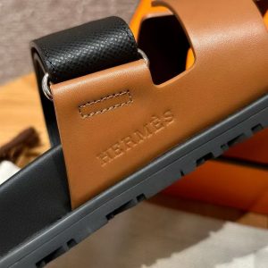 Hermes Chypre Sandal Men Techno-sandal Calfskin Epsom Calfskin Naturel Black - Image 3