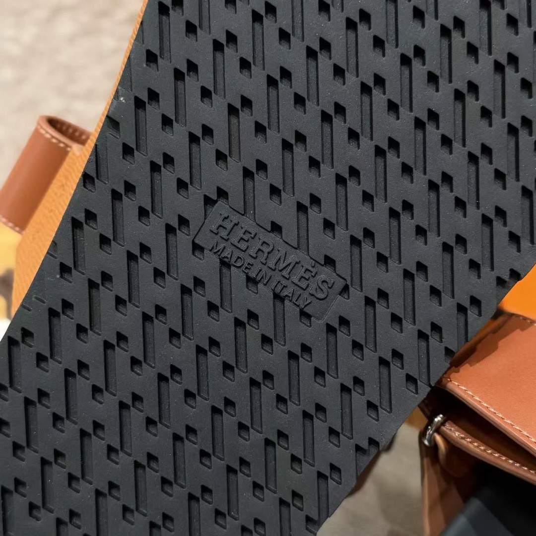 Hermes Chypre Sandal Men Techno-sandal Calfskin and Epsom Calfskin Gold - Image 10