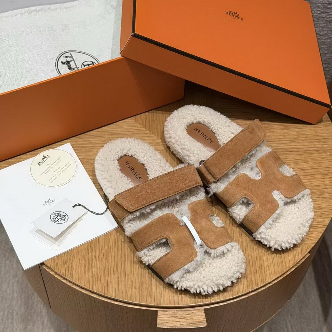 Hermes Chypre Sandal Women Techno-sandal Calfskin With Shearling Lining Brun Fumé Ecru - Image 5