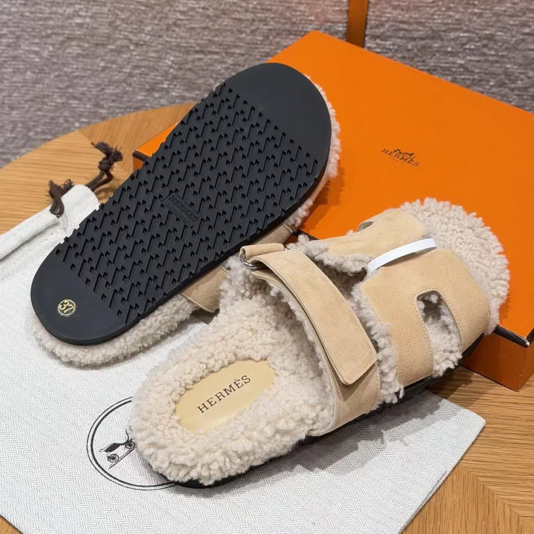 Hermes Chypre Sandal Women Techno-sandal Calfskin With Shearling Lining Cream-coloured Ecru - Image 12