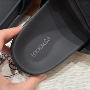 Hermes Chypre Sandal Women Techno-sandal Suede Goatskin Noir - Image 11