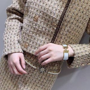 Alternative view of Hermes Clic Clac H Wide Bracelet Plain Enamel Rose Gold Blanc H300001FO31GM