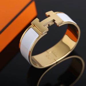 Hermes Clic Clac H Wide Bracelet Plain Enamel Rose Gold Blanc H300001FO31GM - Image 15