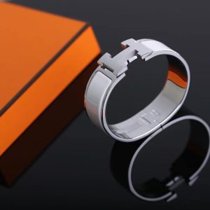 Hermes Clic Clac H Wide Bracelet Plain Enamel Rose Gold Blanc H300001FO31GM - Image 11